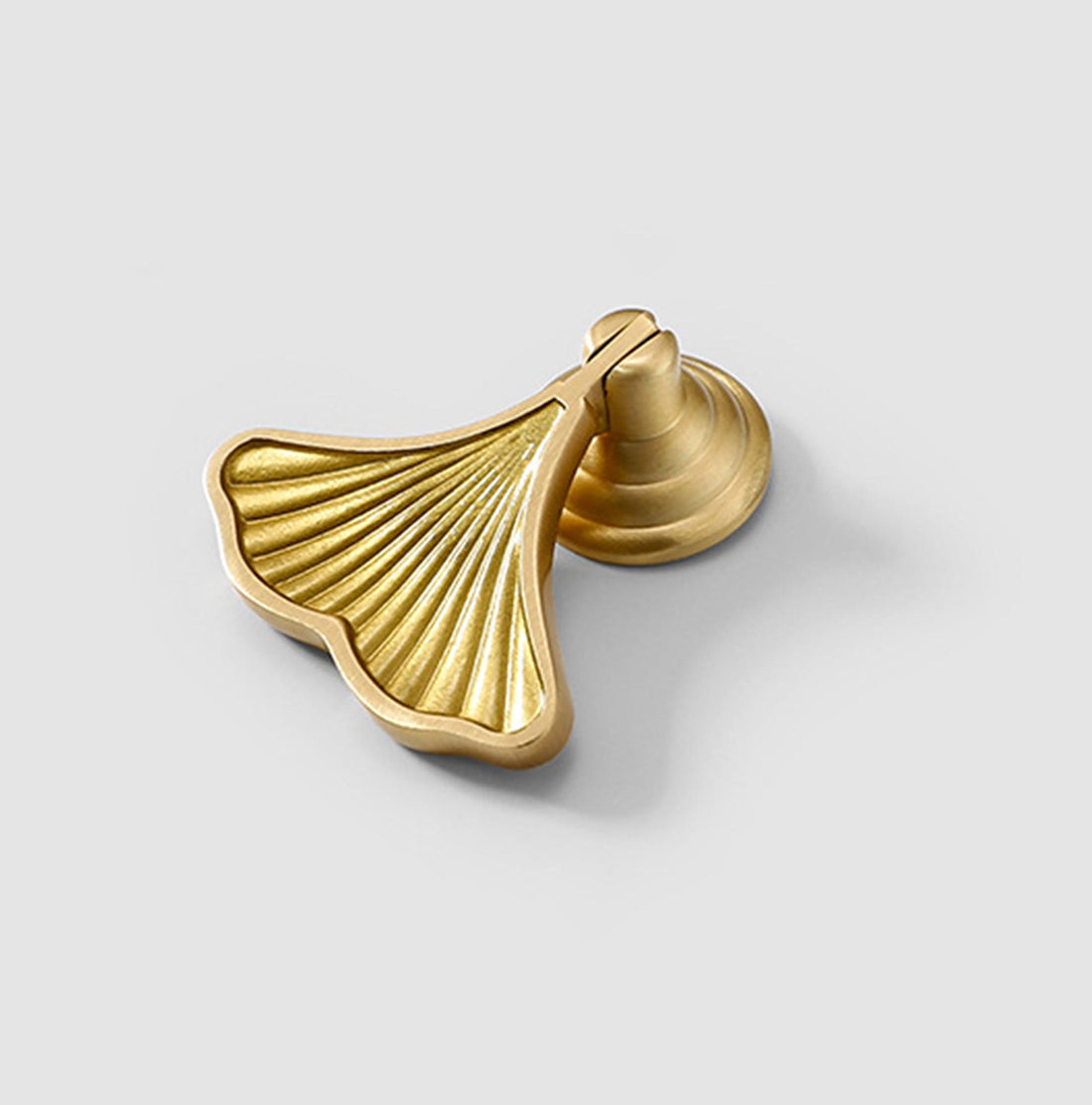 Petal Drop Knob Knob 53mm / Gold / Brass - M A N T A R A