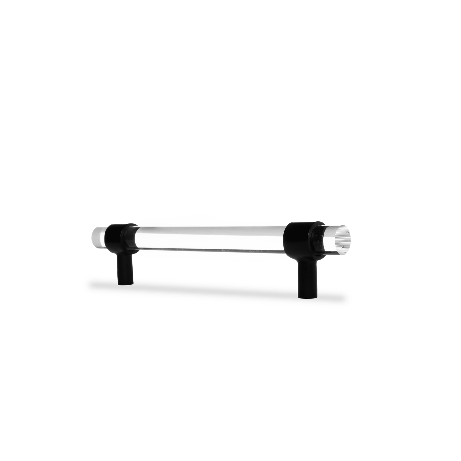 Petra IV Handle Handles 138mm / Black / Acrylic - M A N T A R A