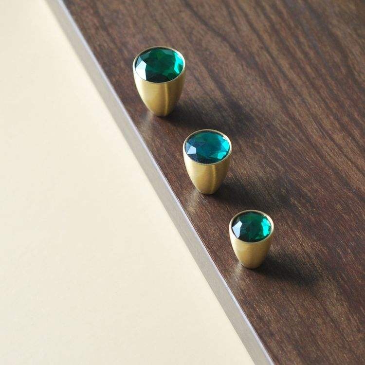 Verdura Knob Green / Crystal / 25mm - M A N T A R A